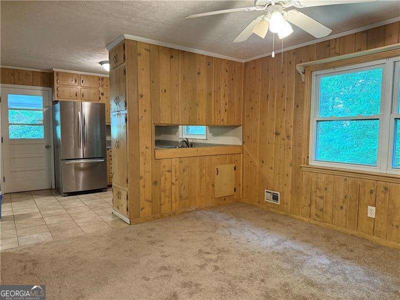 782 Prince Avenue Property Photo 7