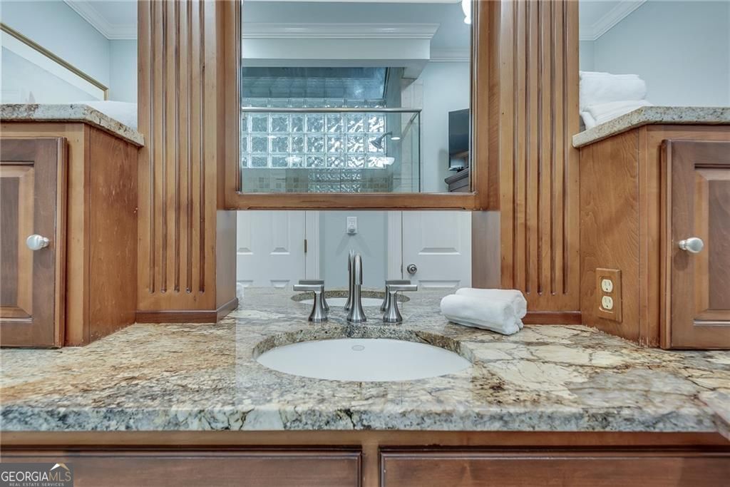 4085 Roxburgh Drive Property Photo 32