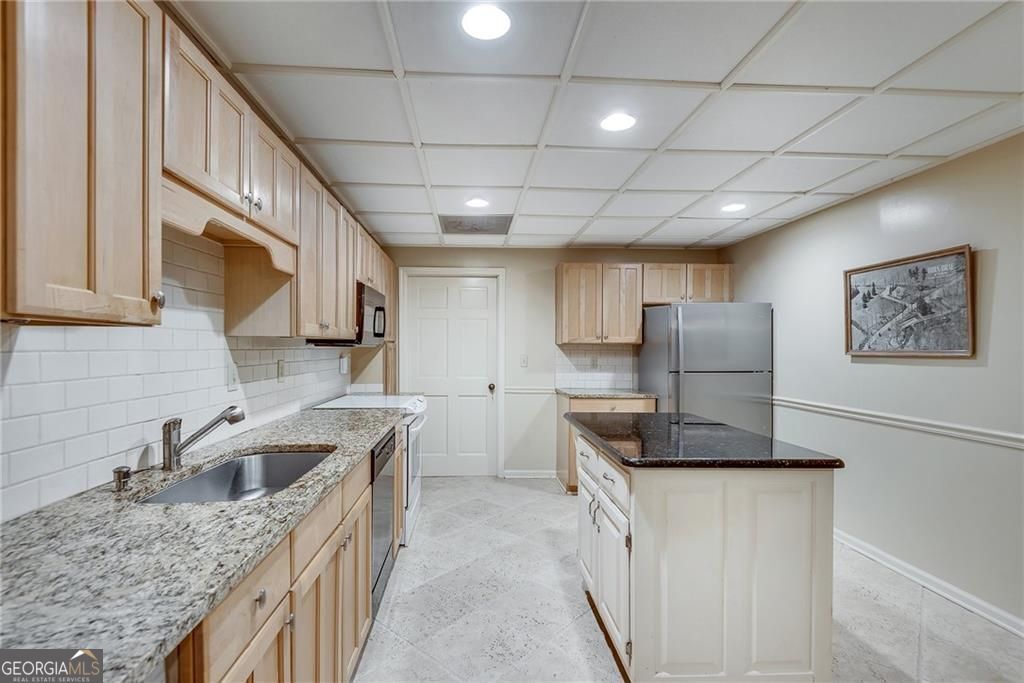4085 Roxburgh Drive Property Photo 47