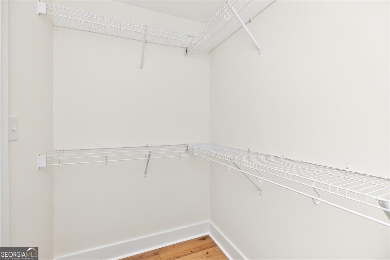 208 Hampton Chase Property Photo 30