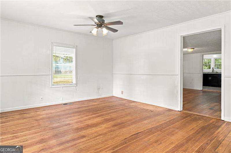 2972 Jefferson Street Property Photo 4