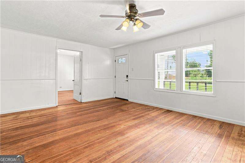 2972 Jefferson Street Property Photo 5