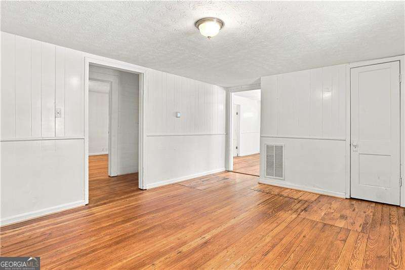 2972 Jefferson Street Property Photo 10