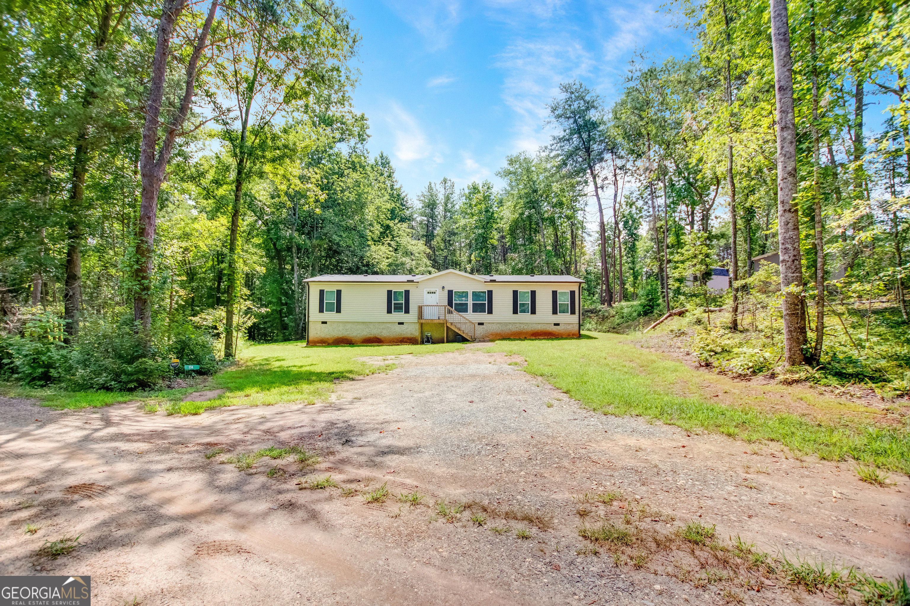 174 Rivendell Road Property Photo 1