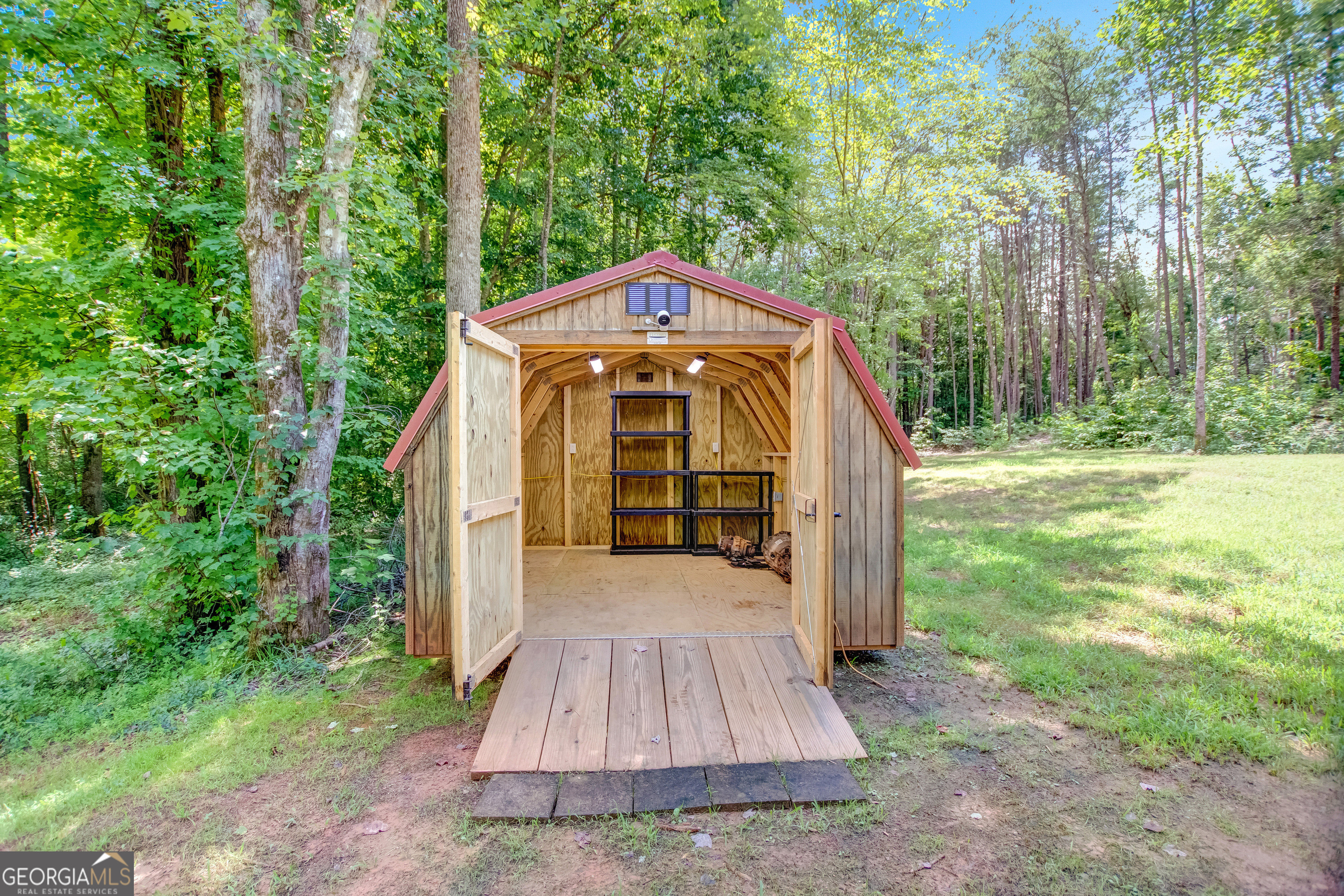 174 Rivendell Road Property Photo 4