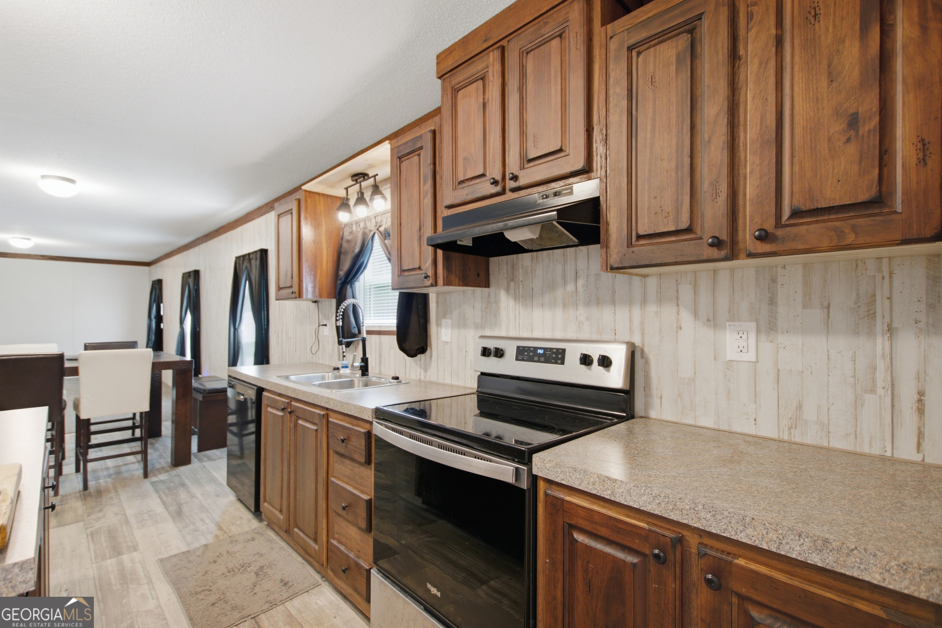 174 Rivendell Road Property Photo 15