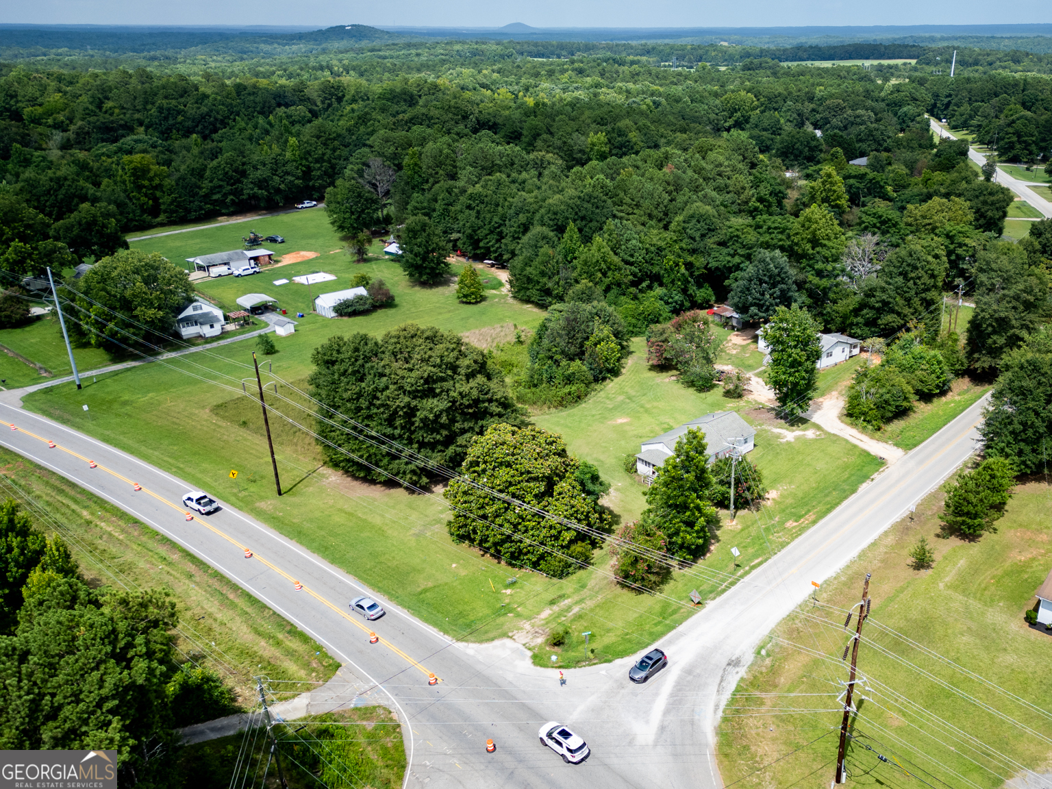 15 Flat Rock Road Property Photo 8