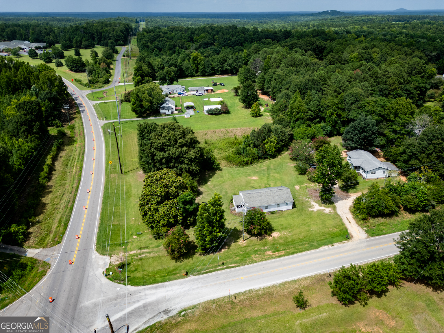 15 Flat Rock Road Property Photo 10