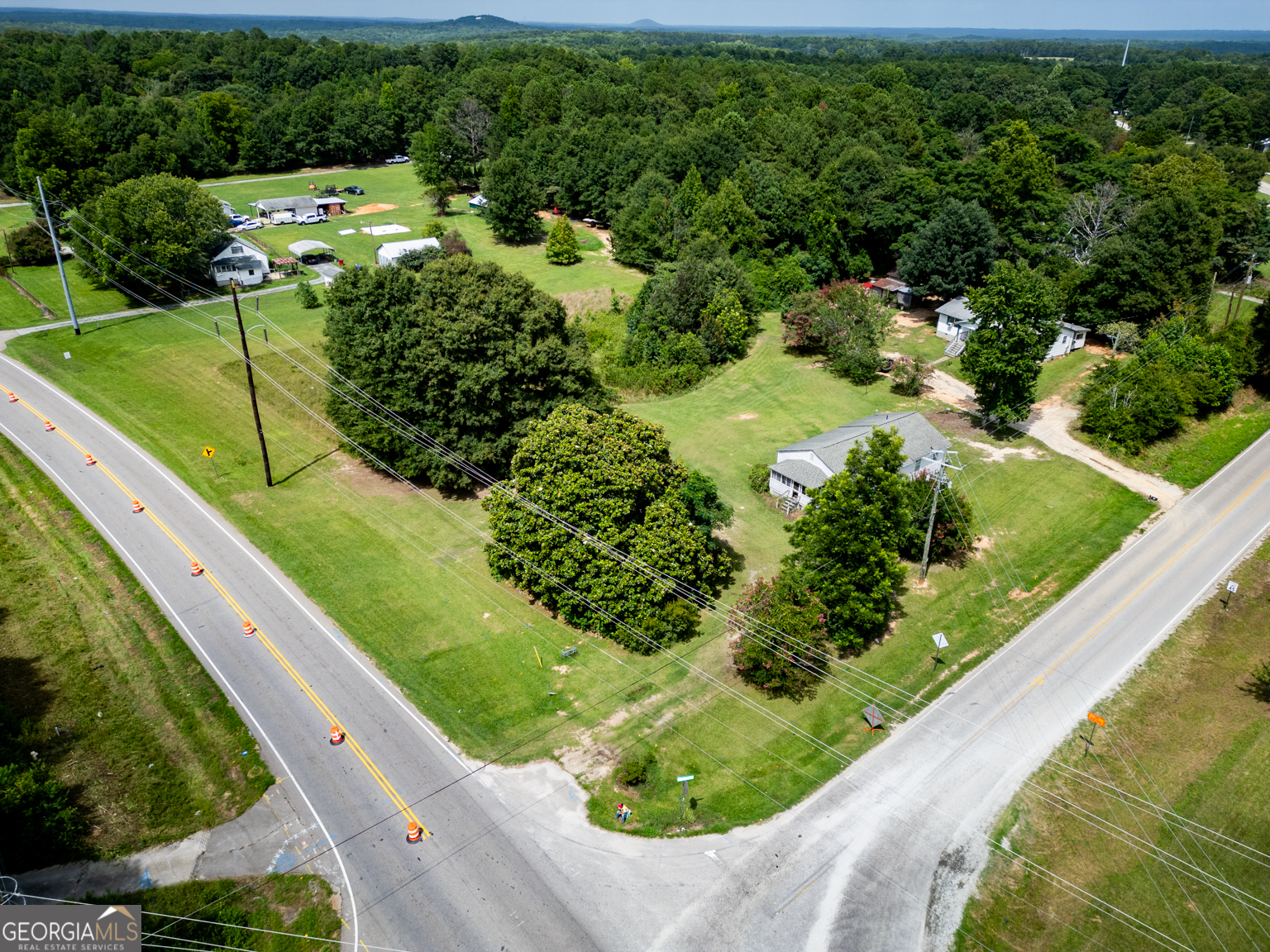 15 Flat Rock Road Property Photo 11