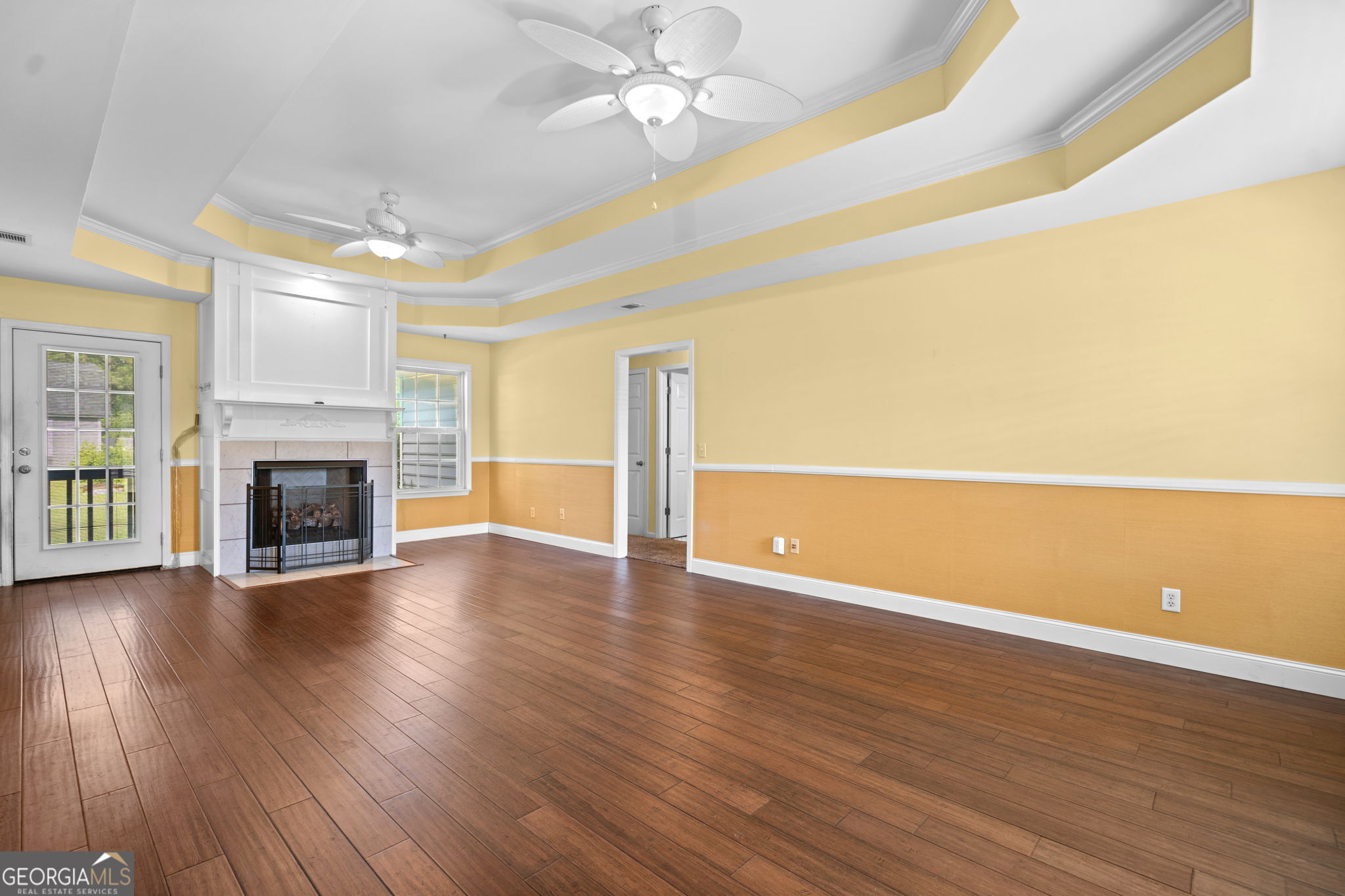 333 Labrador Lane Property Photo 4