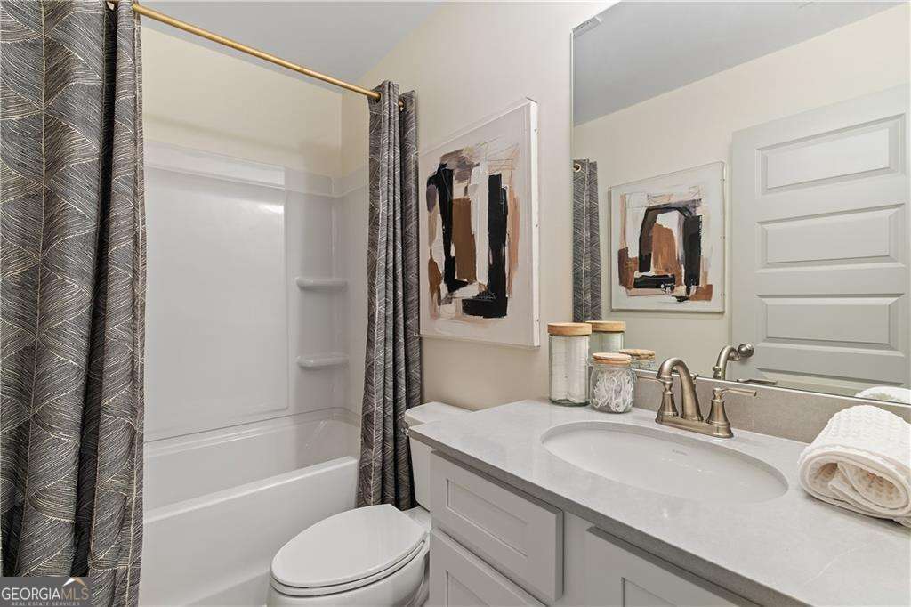 3652 Woody Way Property Photo 28