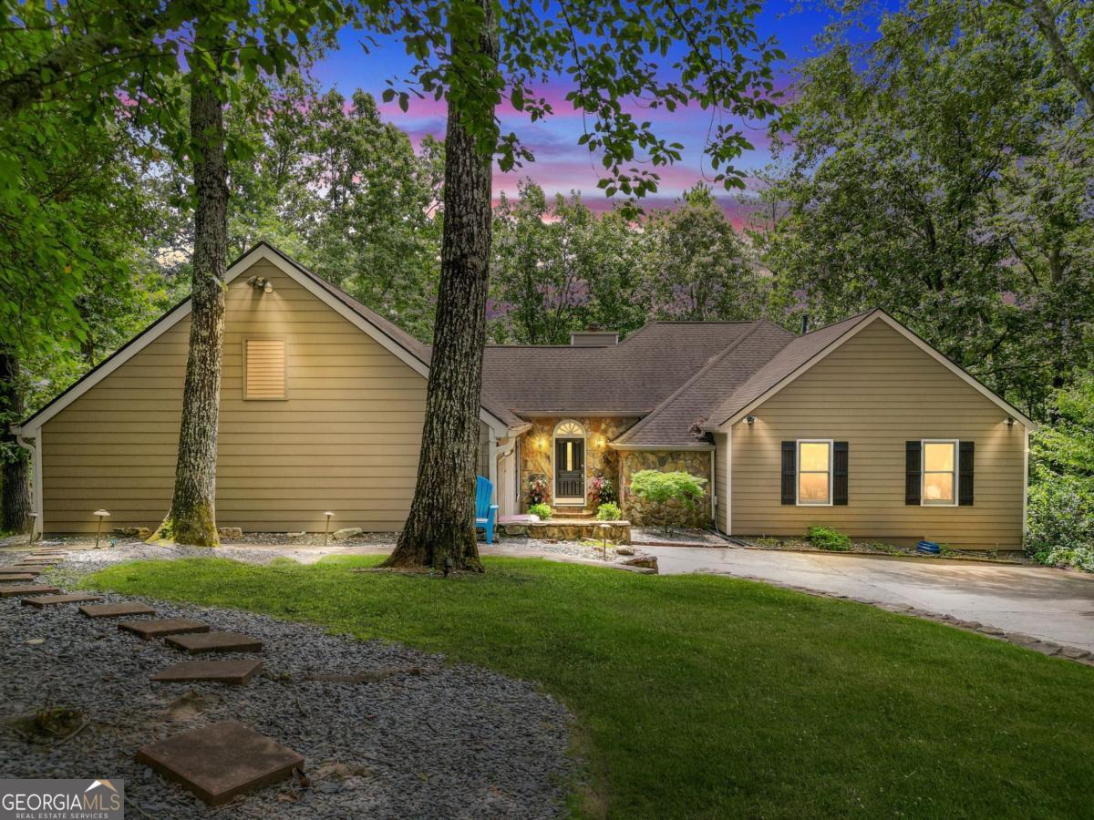 160 Fairway Ridge Drive Property Photo 1
