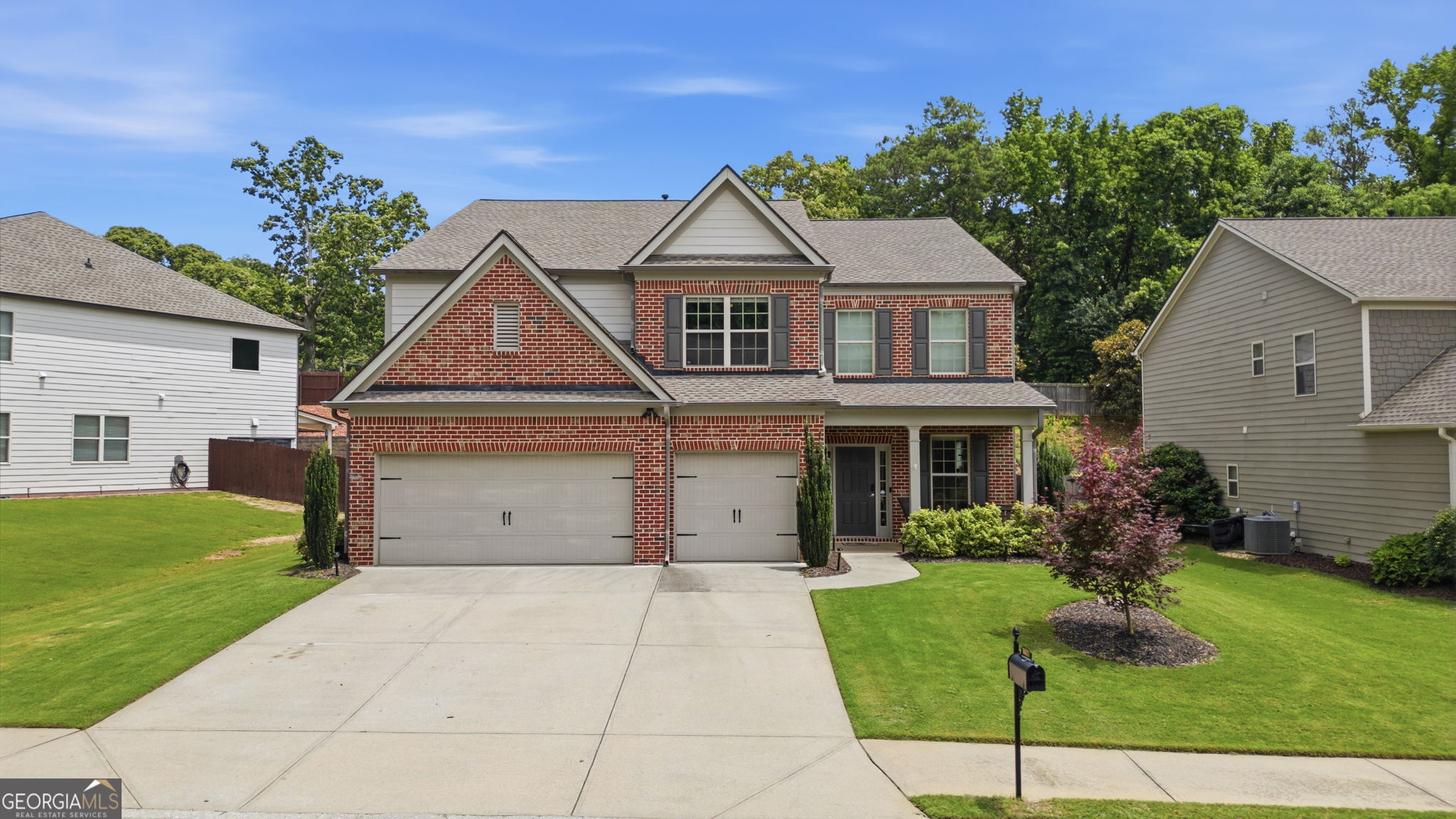 5825 Willow Oak Pass Property Photo 1