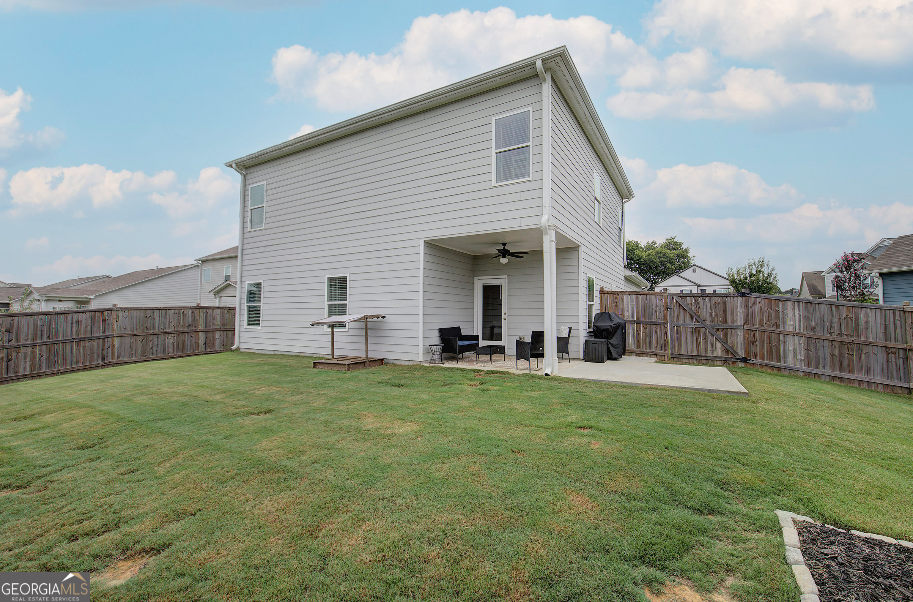 47 Westover Road Se Property Photo 27