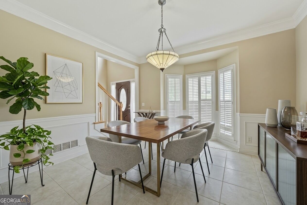 2895 Hilton Circle Nw Property Photo 2