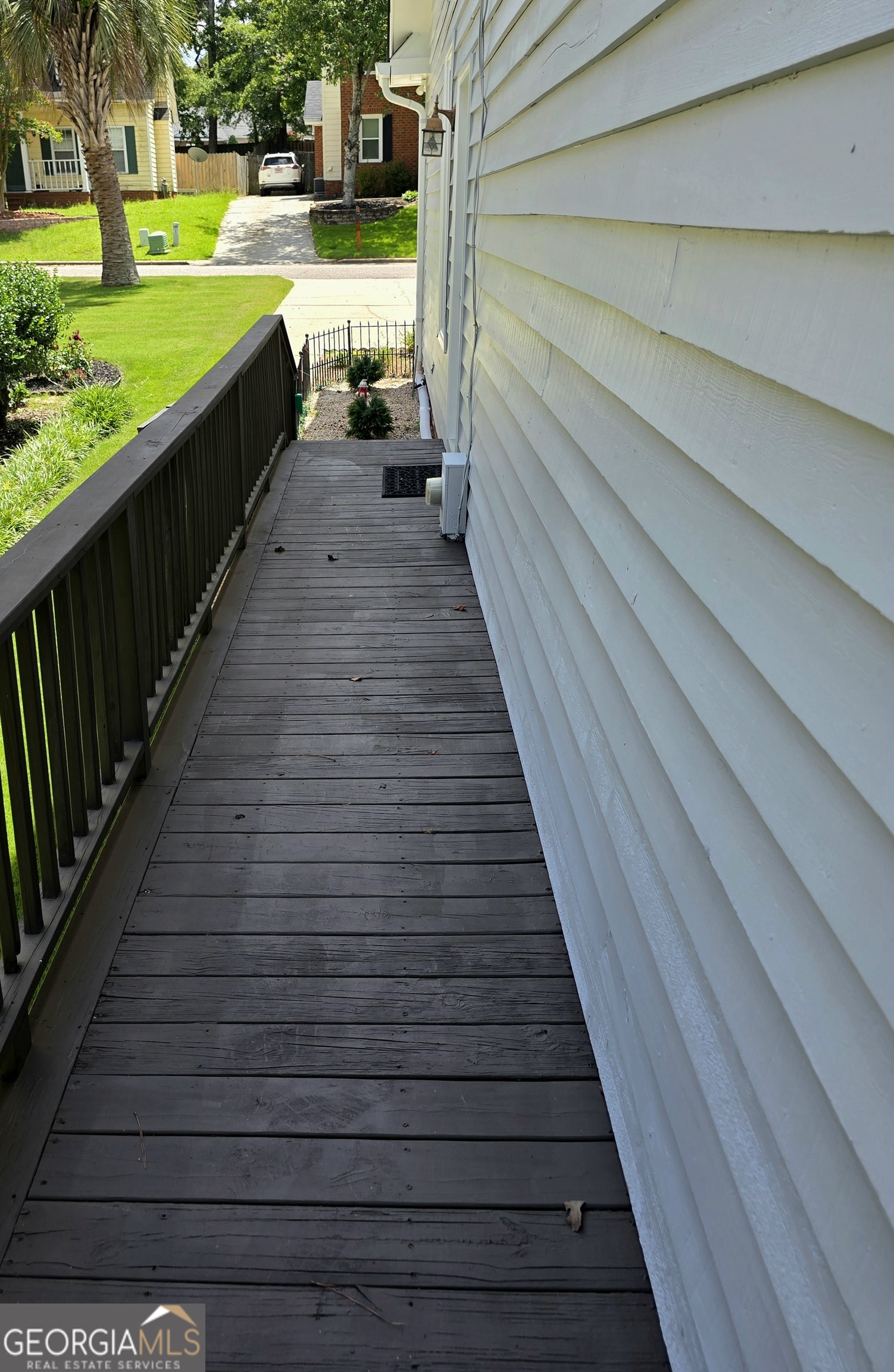 111 Moss Creek Drive Property Photo 28