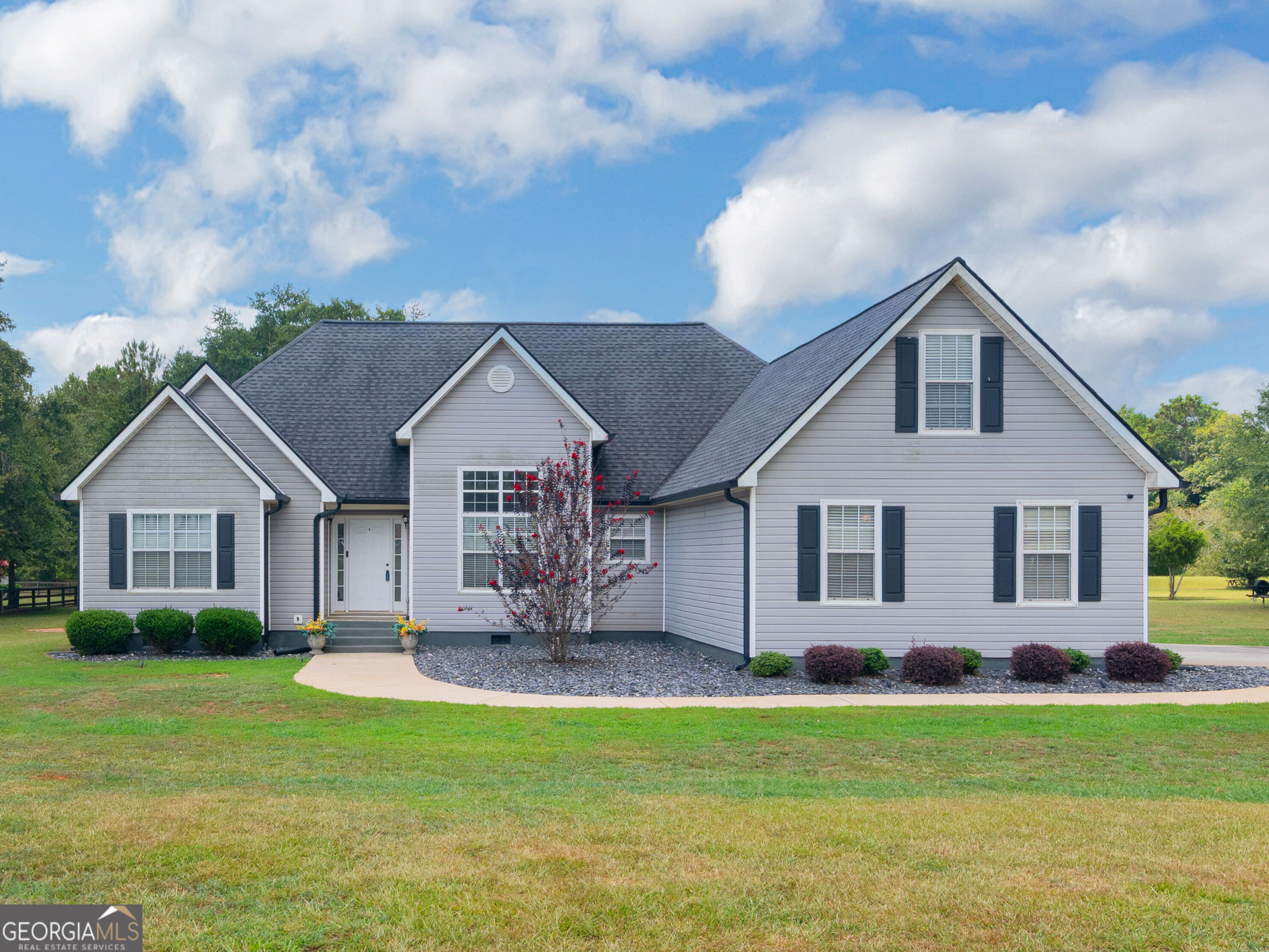 420 Colvin Drive Property Photo 1