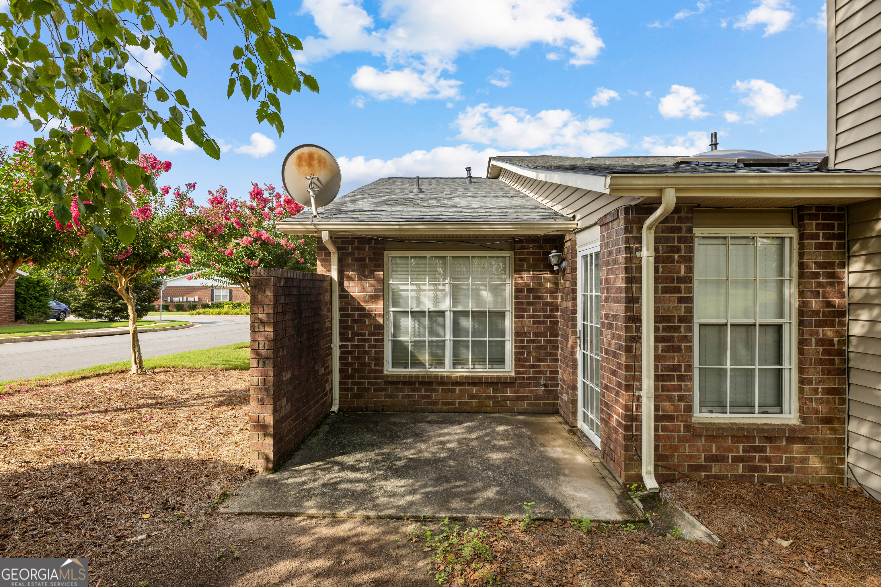 180 Monmouth Drive Property Photo 10