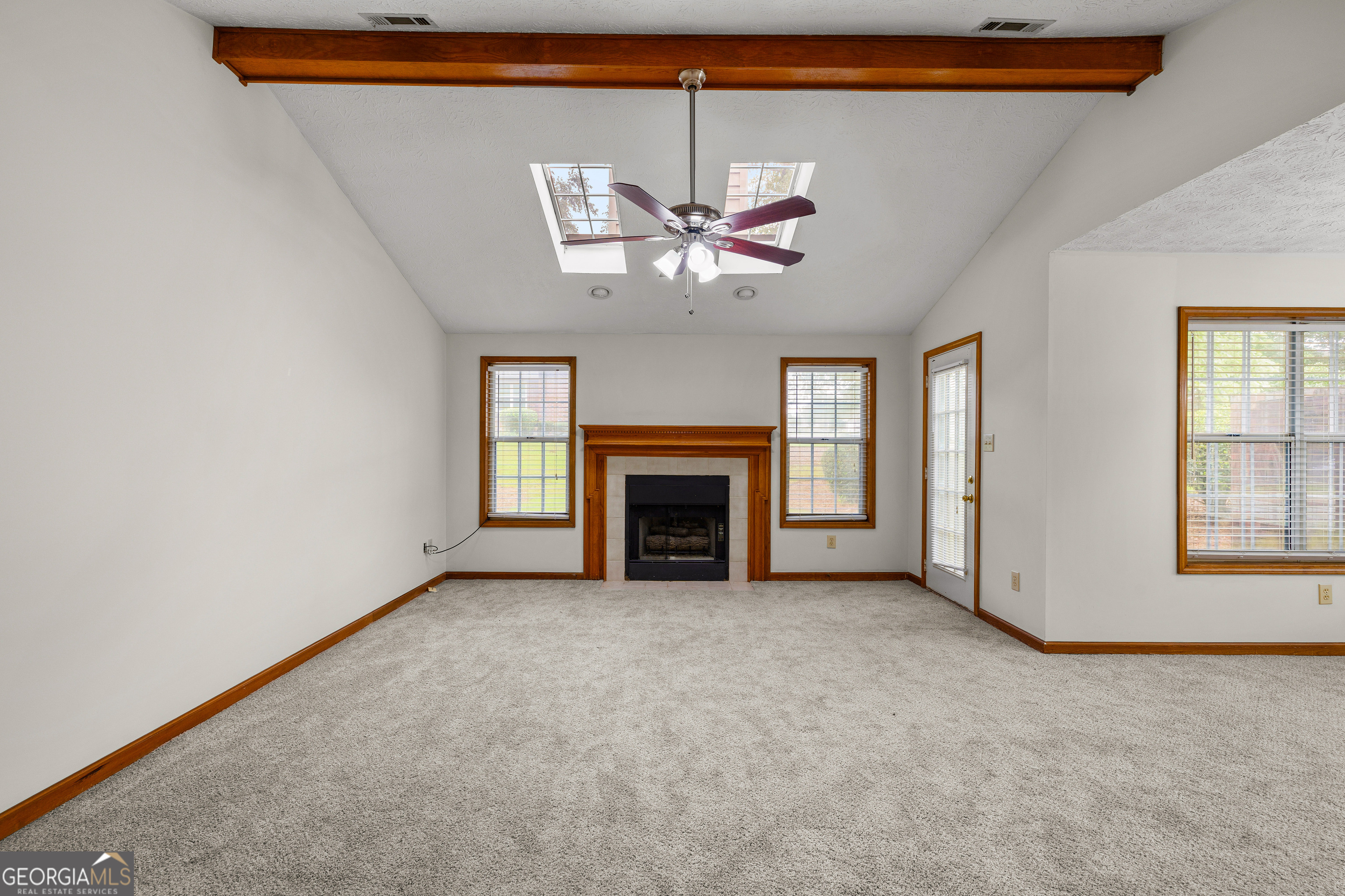180 Monmouth Drive Property Photo 13