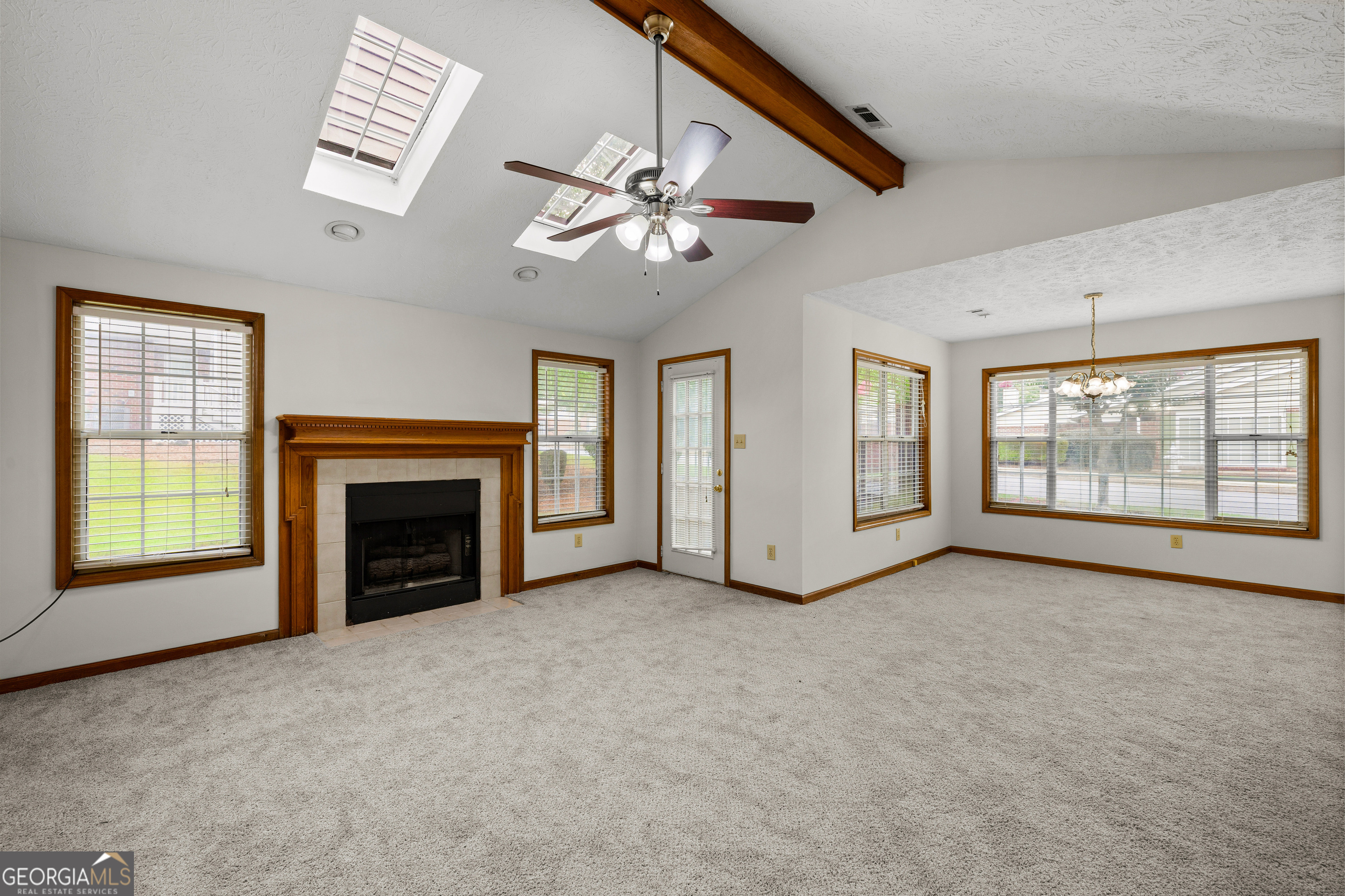 180 Monmouth Drive Property Photo 14