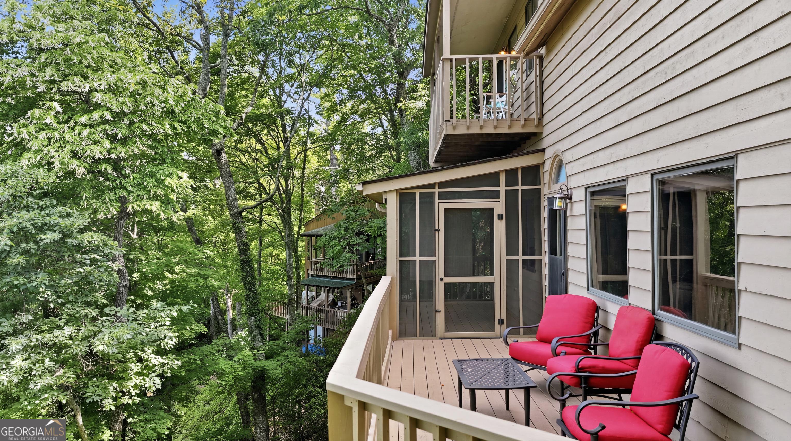 82 Appalachian Point Property Photo 6