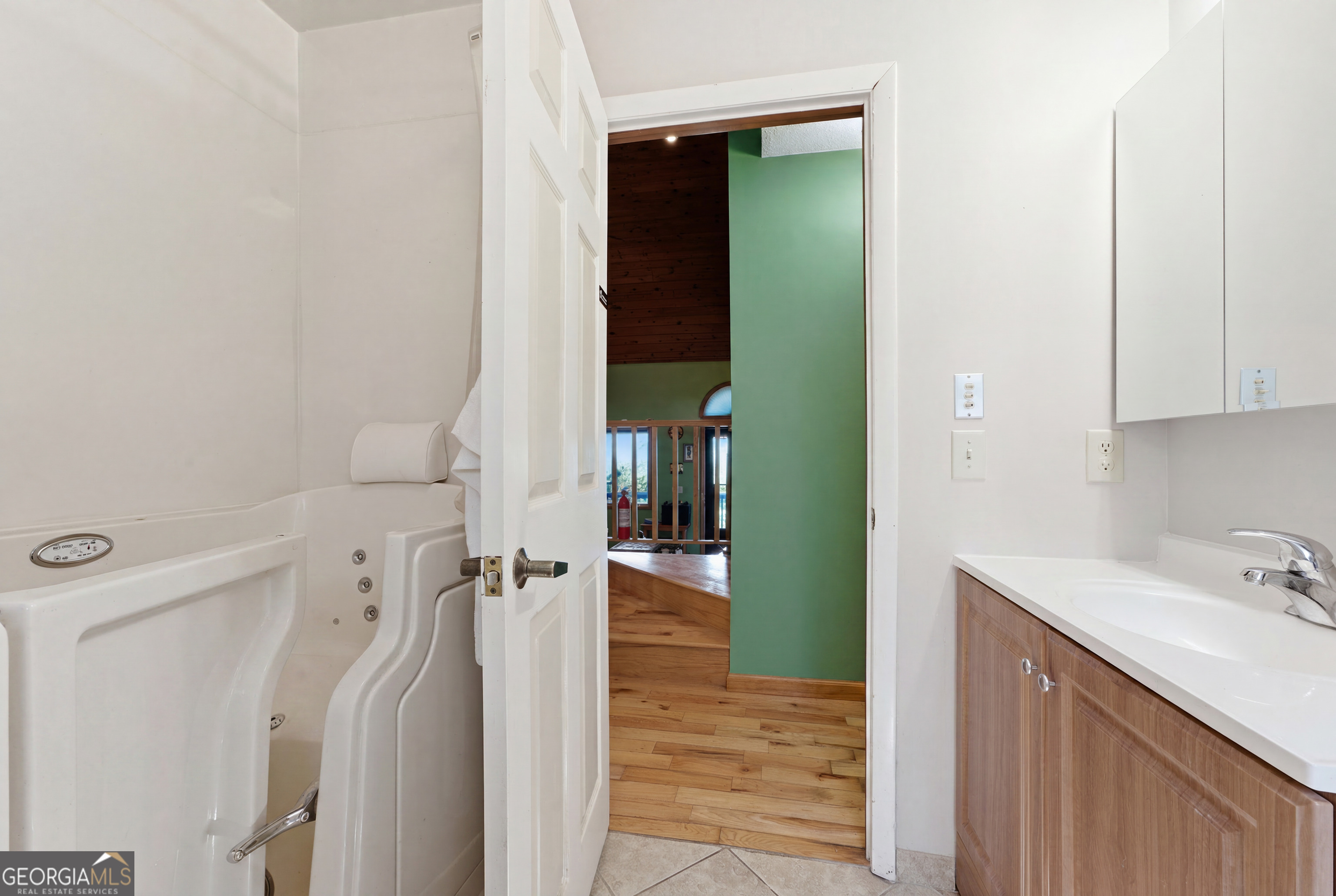 82 Appalachian Point Property Photo 17