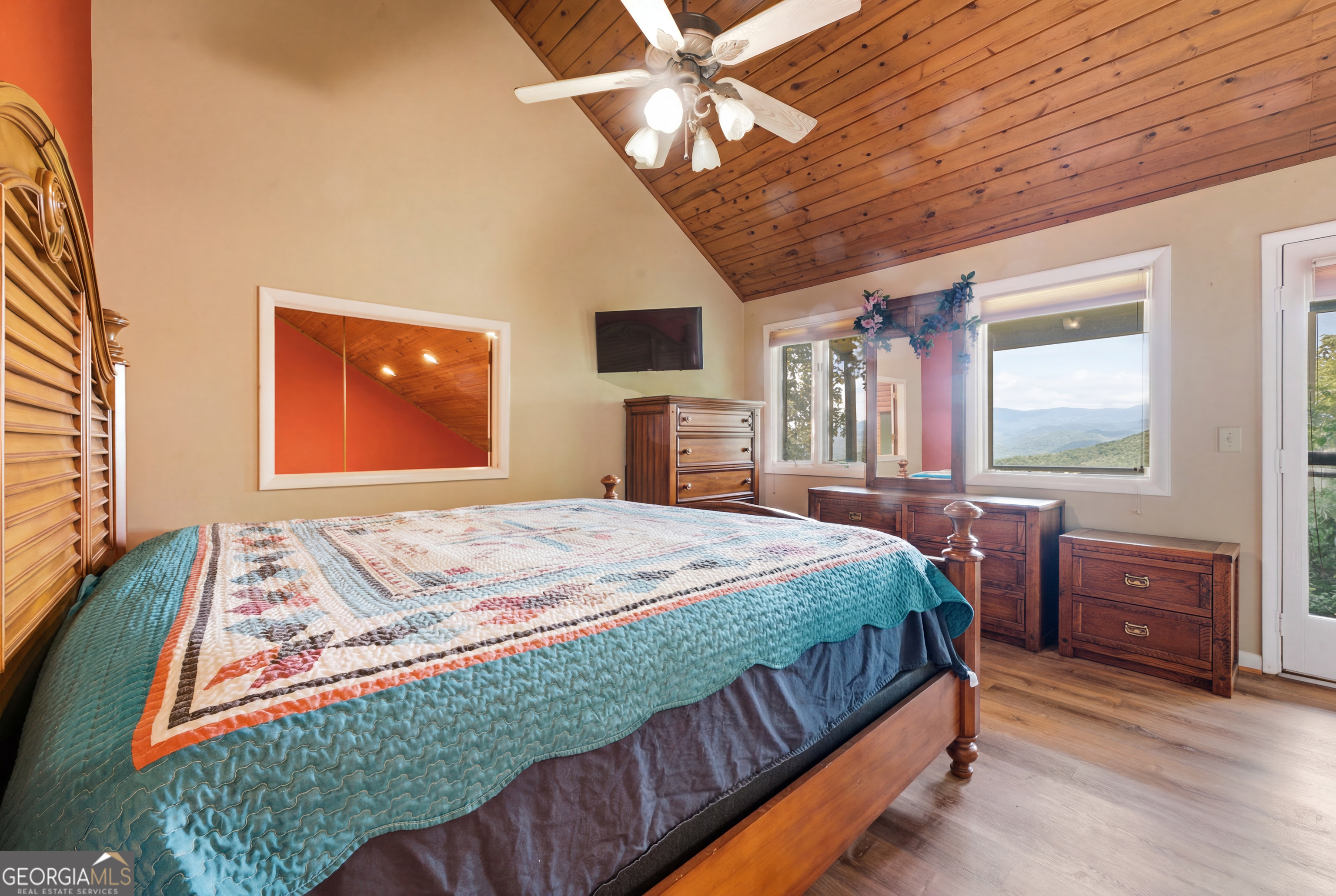 82 Appalachian Point Property Photo 18
