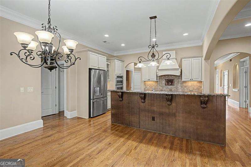 2327 Sandy Oaks Drive Property Photo 16