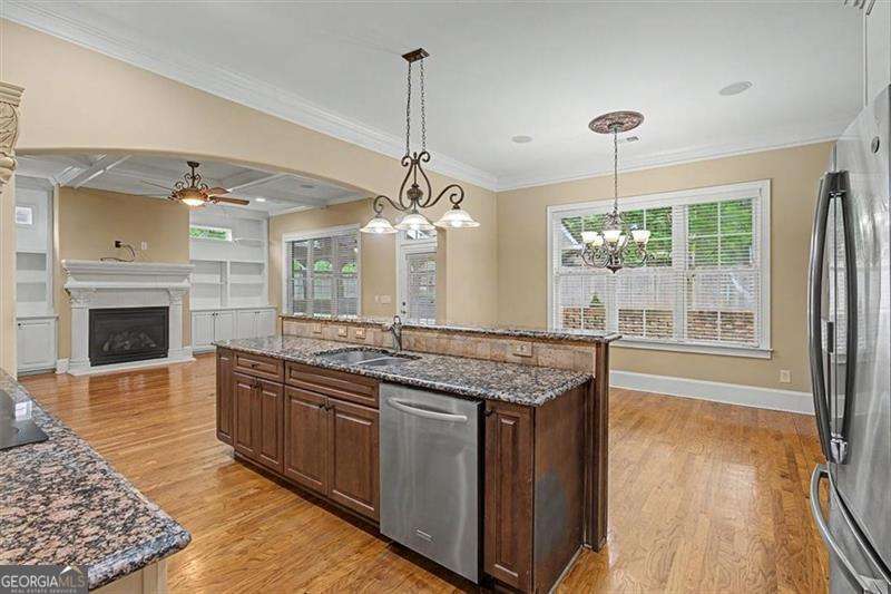 2327 Sandy Oaks Drive Property Photo 22