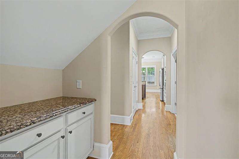 2327 Sandy Oaks Drive Property Photo 29