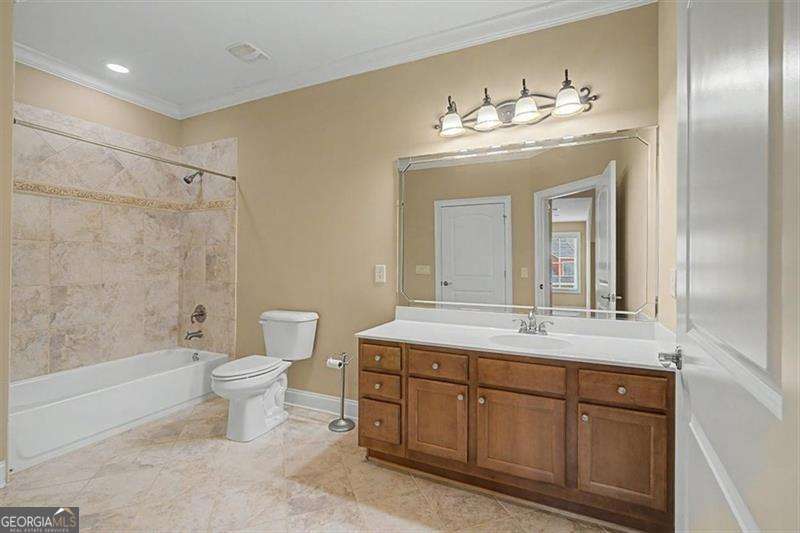 2327 Sandy Oaks Drive Property Photo 44