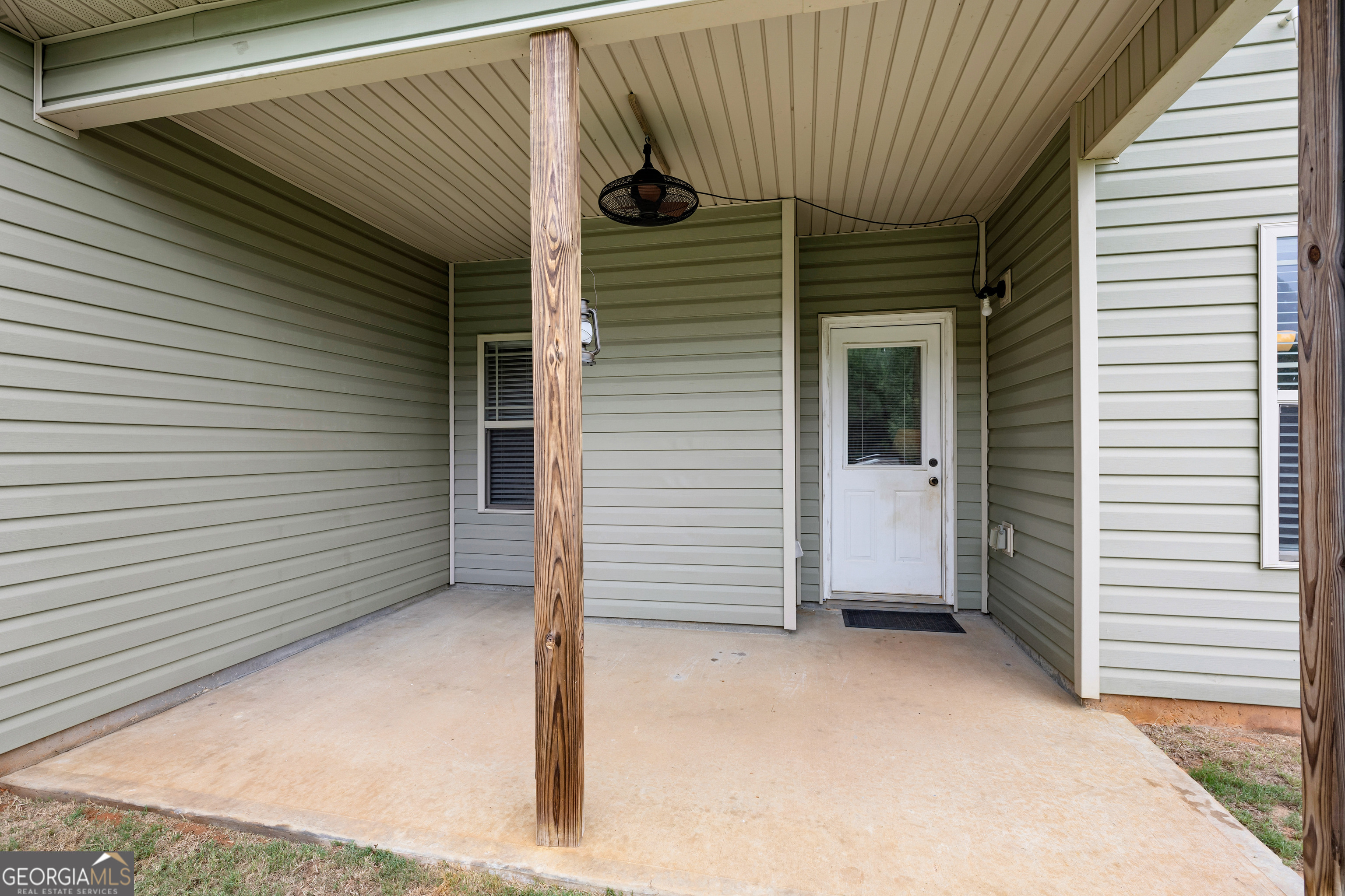 1204 Hembree Way Property Photo 38