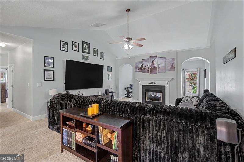 118 Jasmine Way Property Photo 7