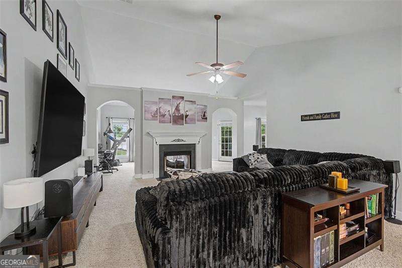 118 Jasmine Way Property Photo 8