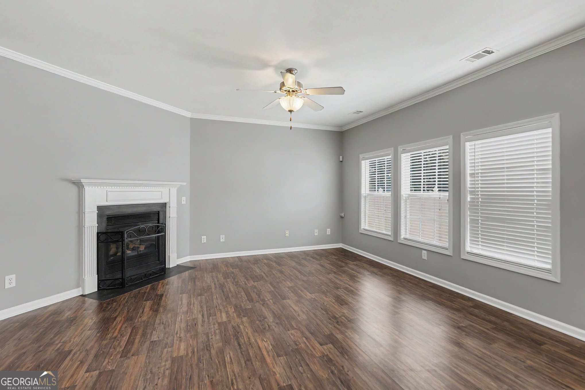 211 Meadow Run Property Photo 7