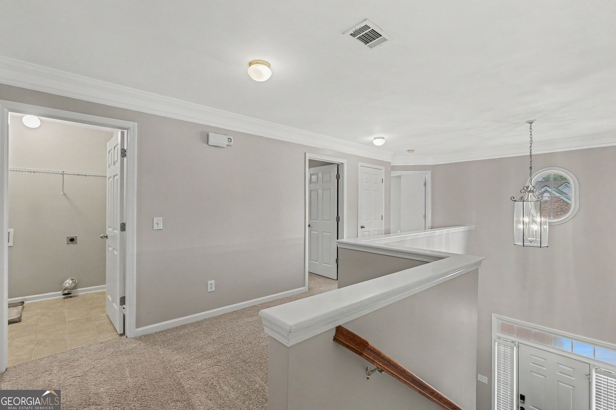 211 Meadow Run Property Photo 13
