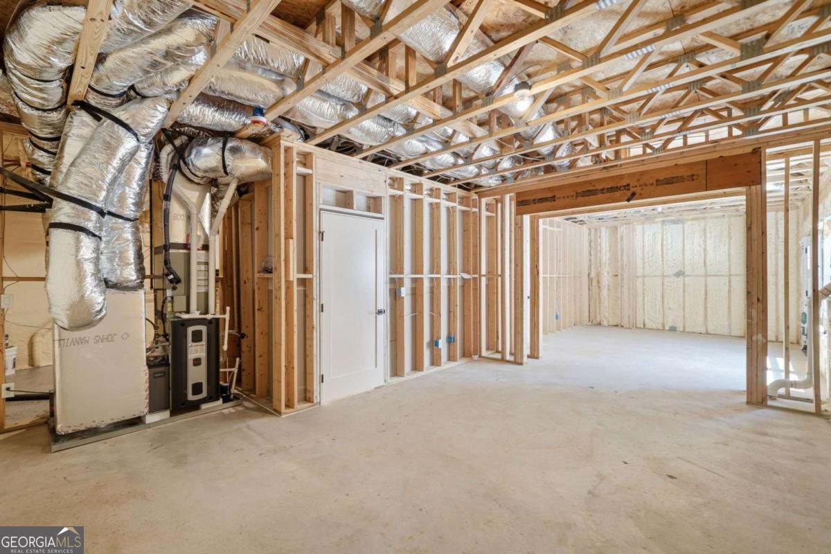 419 Westside Drive Property Photo 59