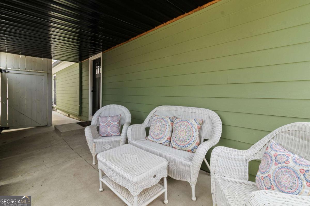 41 North Avenue Property Photo 13