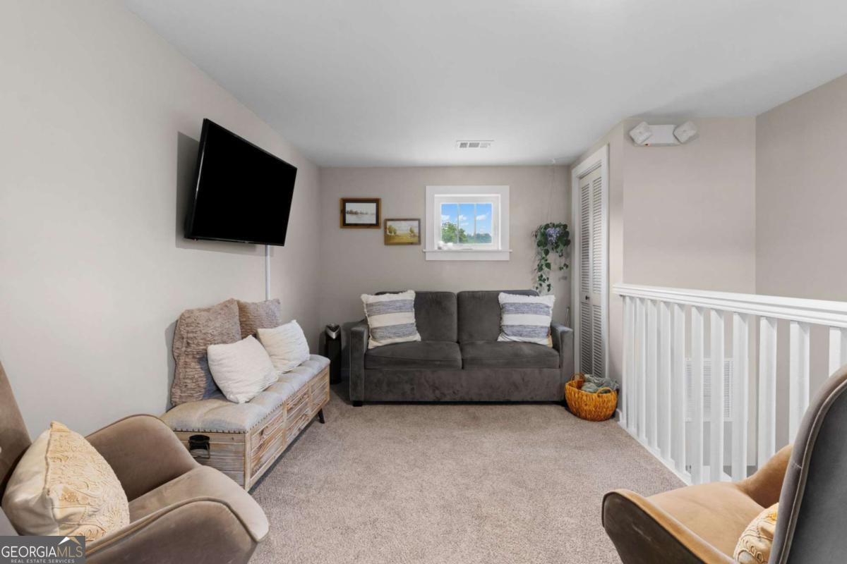 41 North Avenue Property Photo 29