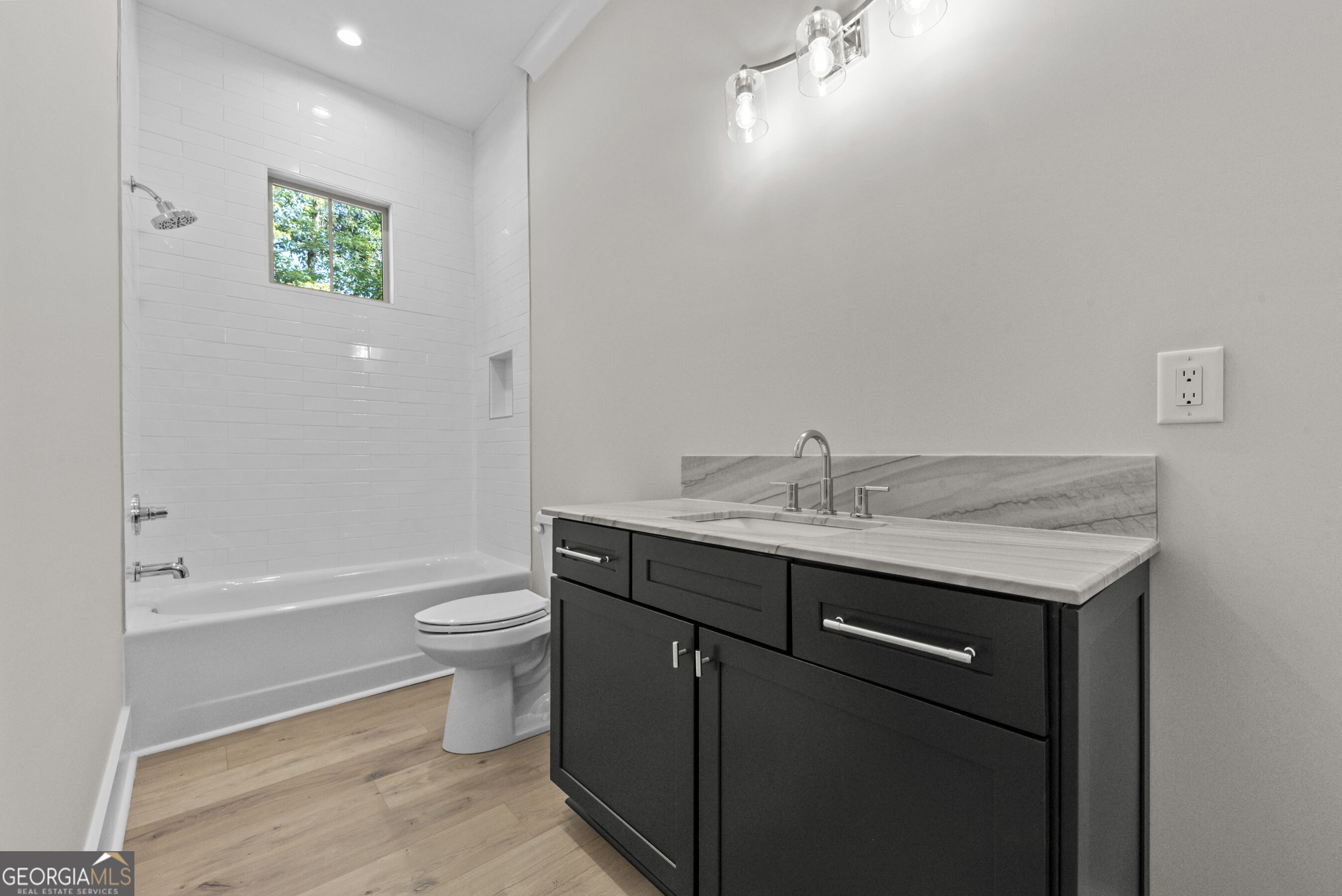 1021 Turnberry Circle Property Photo 15
