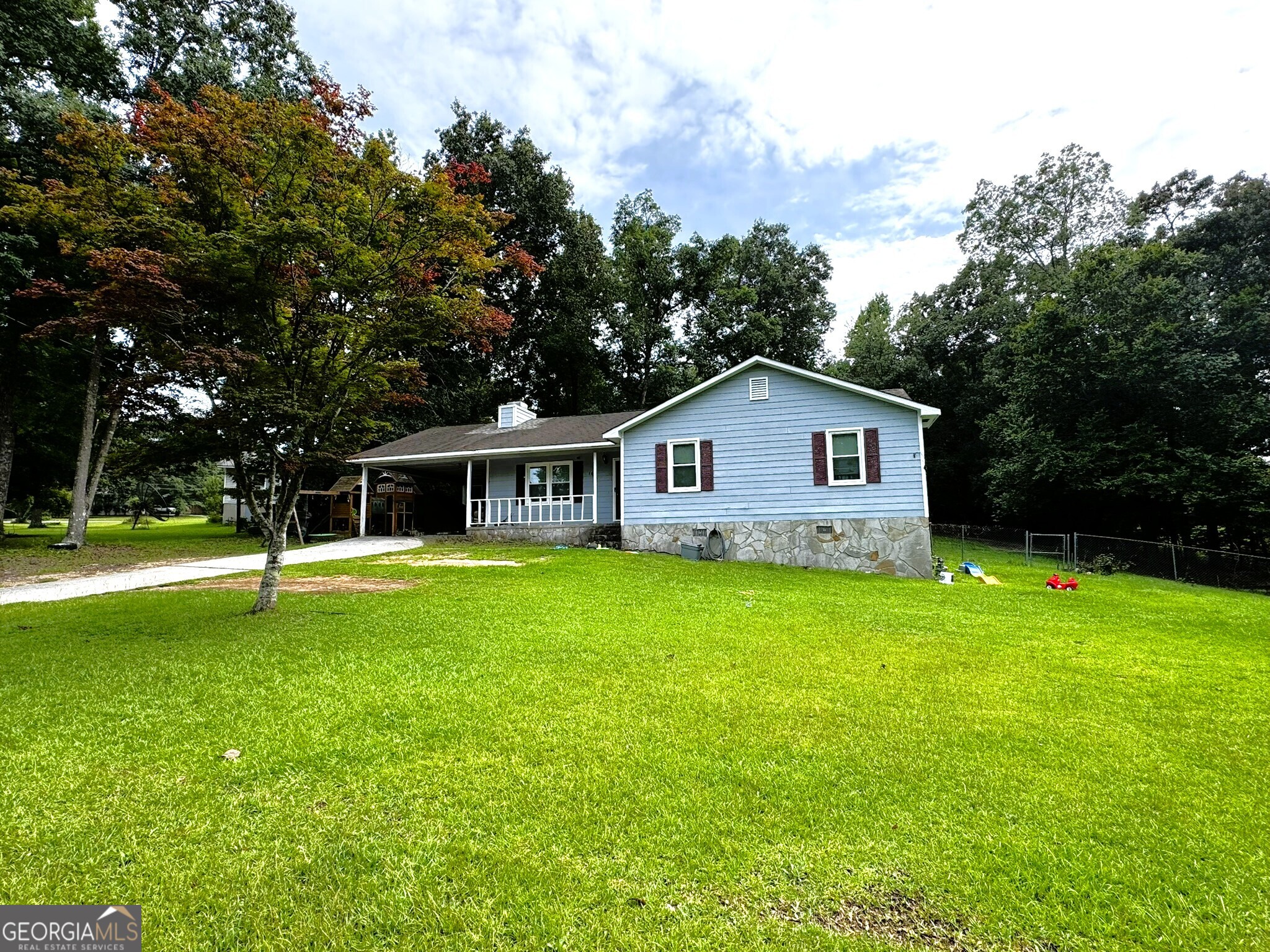 165 Graystone Circle Property Photo 1