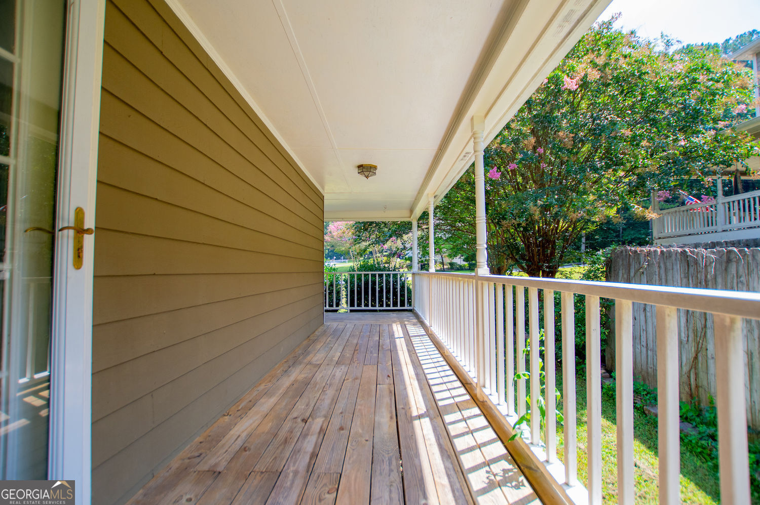 327 Swan Drive Property Photo 8