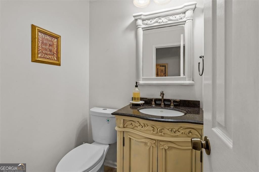 327 Swan Drive Property Photo 24