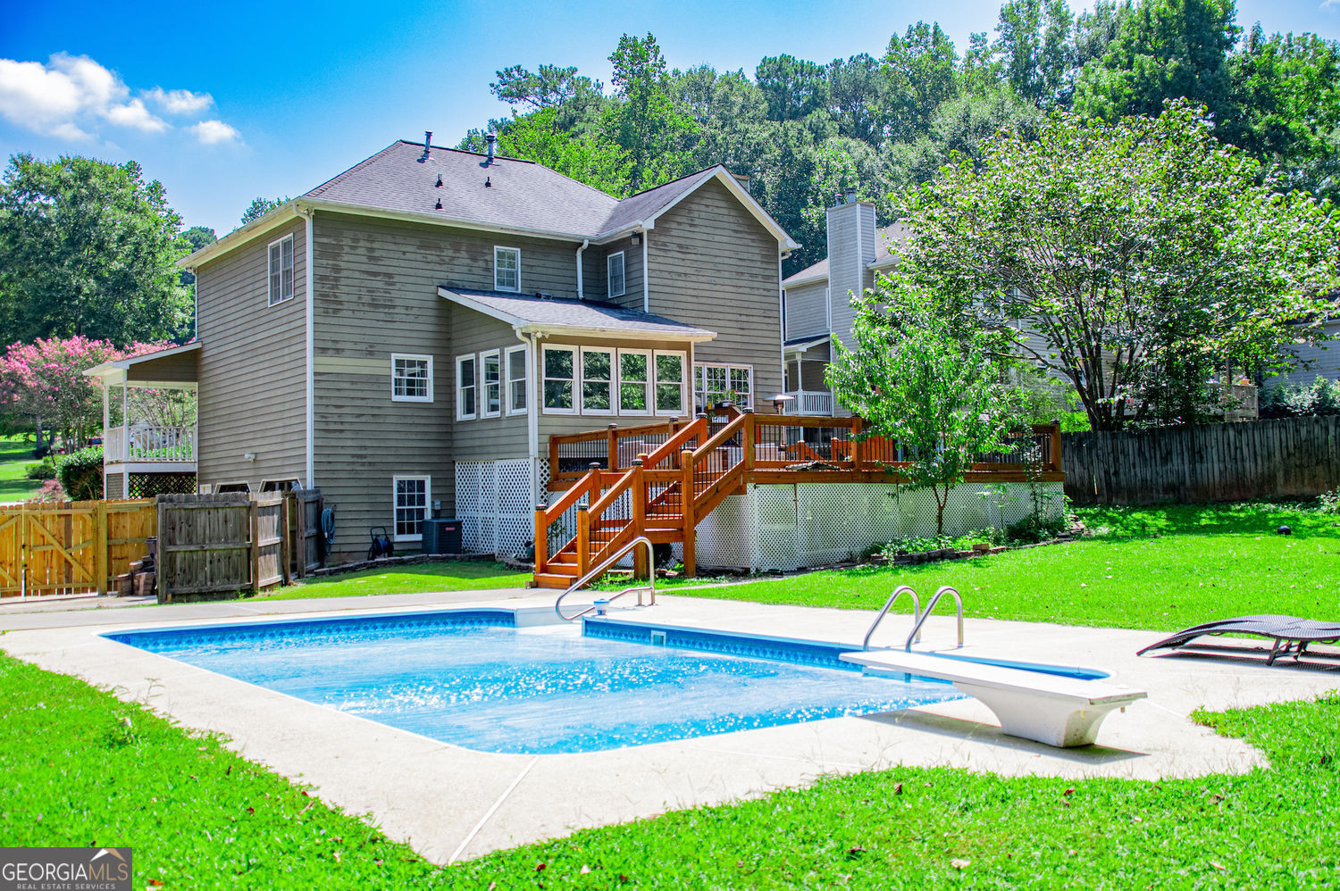 327 Swan Drive Property Photo 41