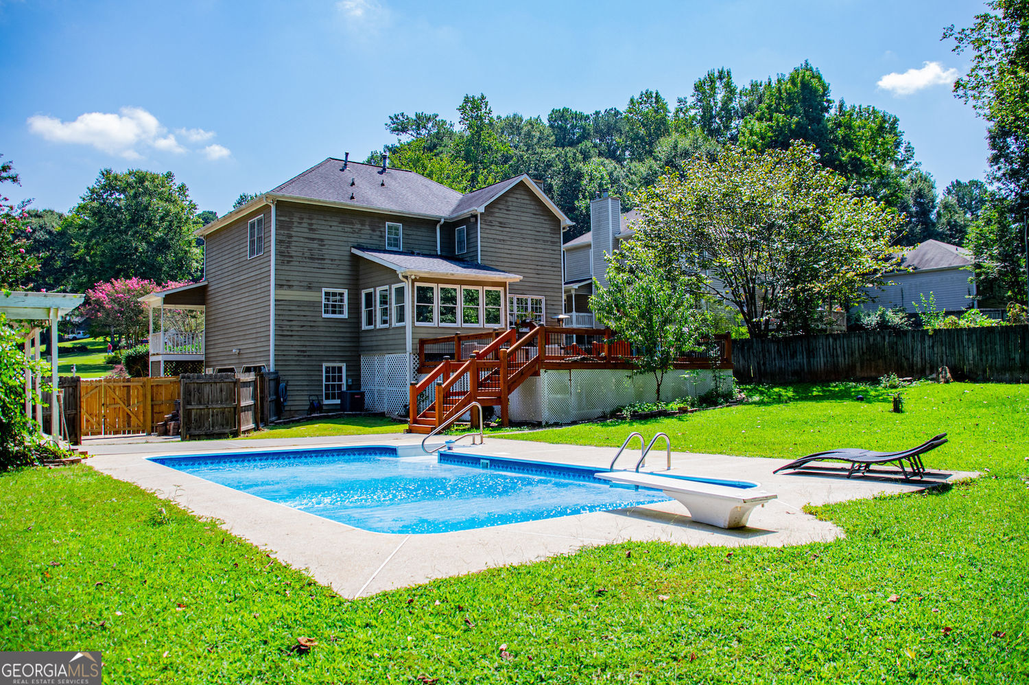 327 Swan Drive Property Photo 43