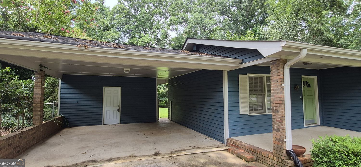 5030 Beth Street Property Photo 2