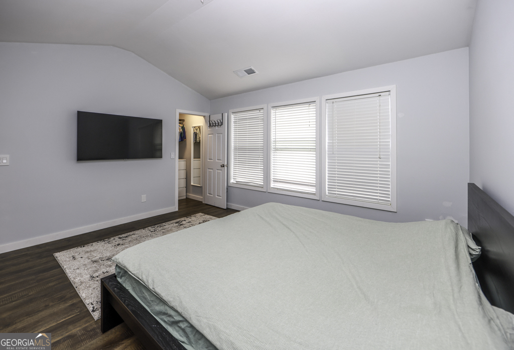 1201 Red Bud Lane Property Photo 15