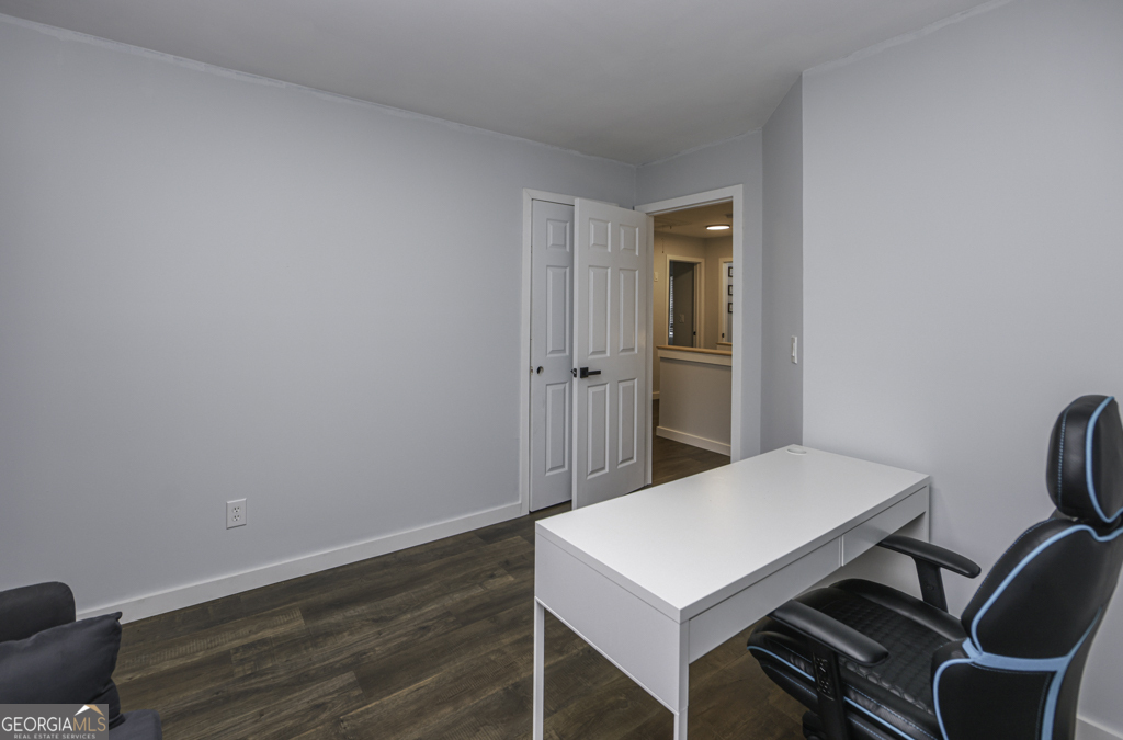 1201 Red Bud Lane Property Photo 24