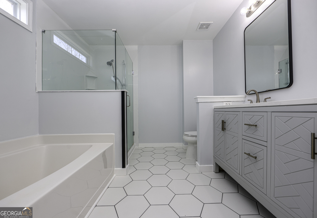 1201 Red Bud Lane Property Photo 26