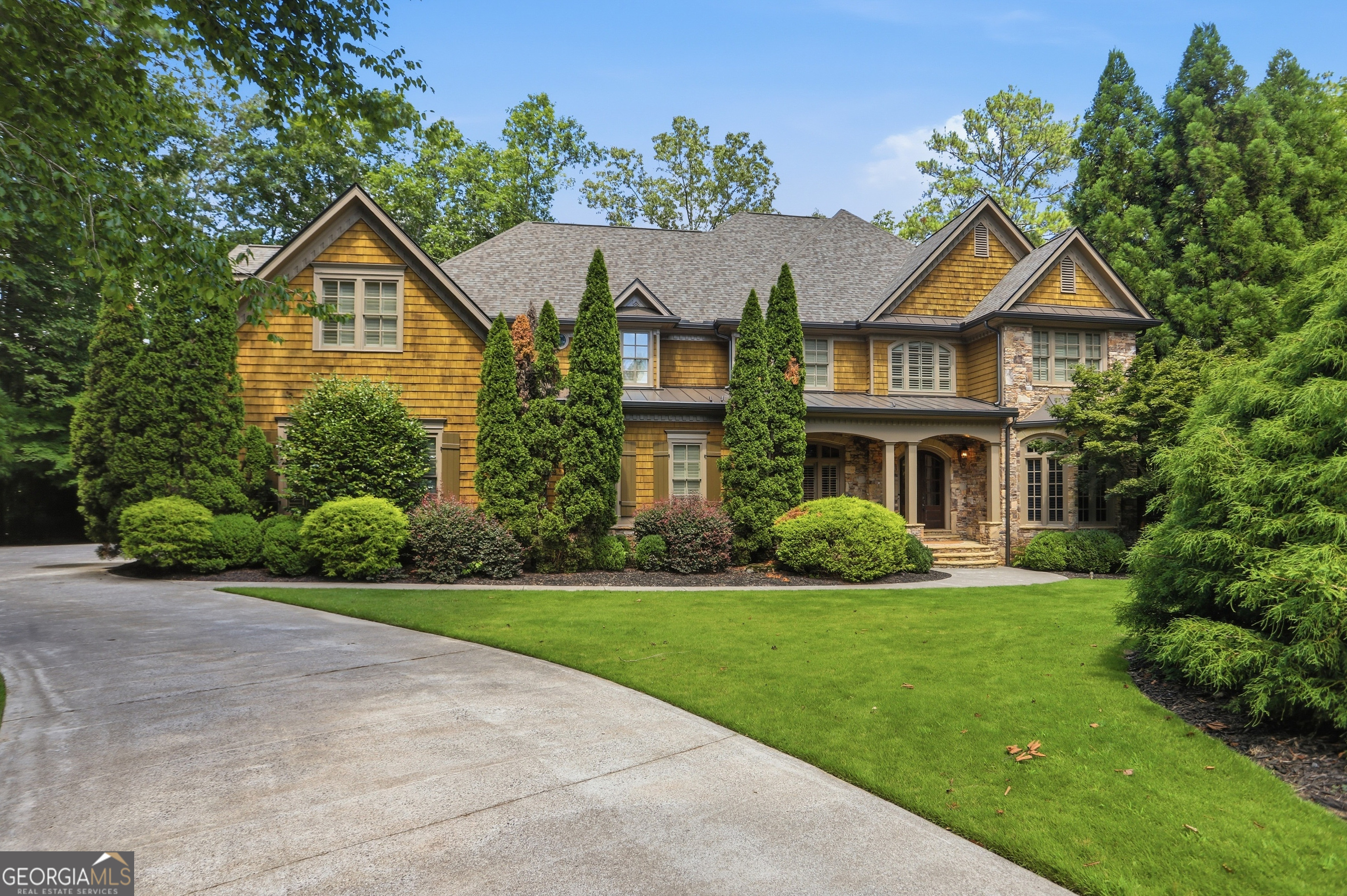 108 Waters Edge Drive